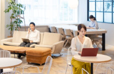テレワークにおいてオフィスの代わりとなる場所とは？必要な環境や選別時の注意点を解説