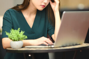 テレワークにおけるコミュニケーション不足の対策とは？課題と解決策を解説